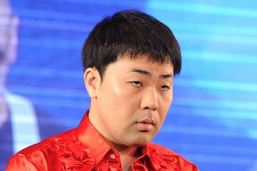 フット岩尾