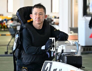 前検を終え渋い表情の瓜生正義