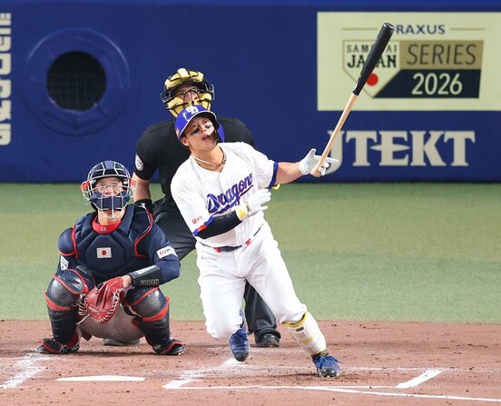 ３回に同点ソロを放った中日・辻本倫太郎