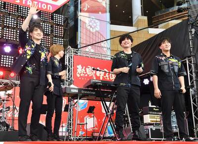 Official髭男dism ヒゲダン 韓国 ソウルコン アロハシャツ M 写真：ヒゲダン韓国公演のチケット人気爆発の背景 現地SNSでは2倍