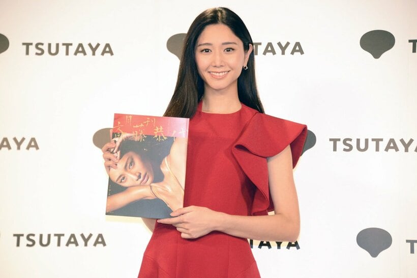 写真集を発売した斎藤恭代
