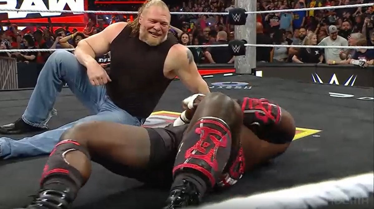 WWE】ブロック・レスナーのサプライズ復帰が大反響 代理人ポール