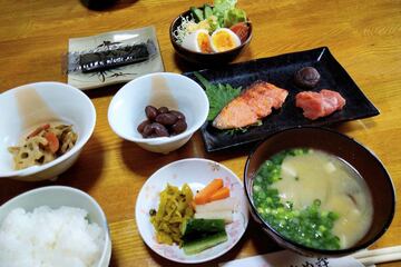 朝からガッツリいただける朝食