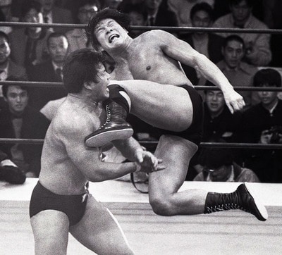 写真：初のワンマッチ興行は1987年の藤波辰巳 vs 木村健吾 後楽園に700