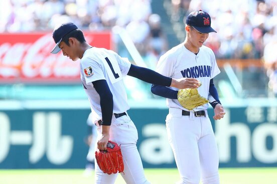 降板する織田翔希㊧