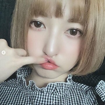  インスタグラム(@sayakakanda)から、神田沙也加