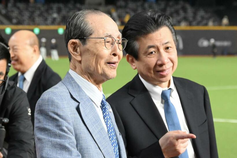台北ドームを訪れた王貞治会長