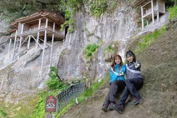 三徳山三佛寺投入堂に参拝（©AKB48）