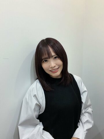 横浜アリーナに思いをはせる？松村香織