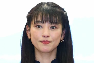 岡副麻希