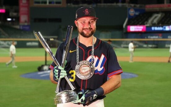 今年のホームランダービーを制したカル・ローリー（ロイター）