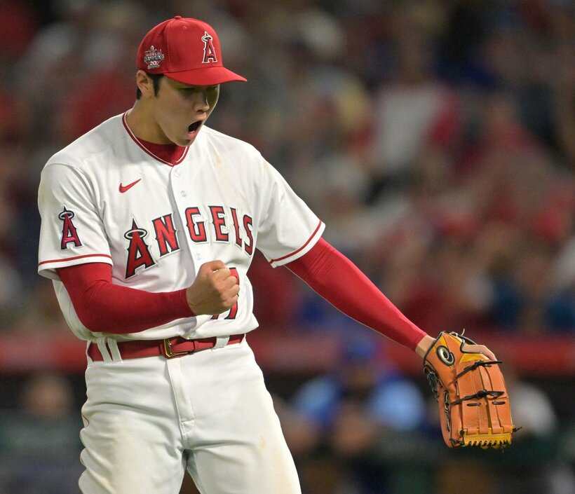  ガッツポーズする大谷翔平（ロイター＝USA-TODAY-Sports）