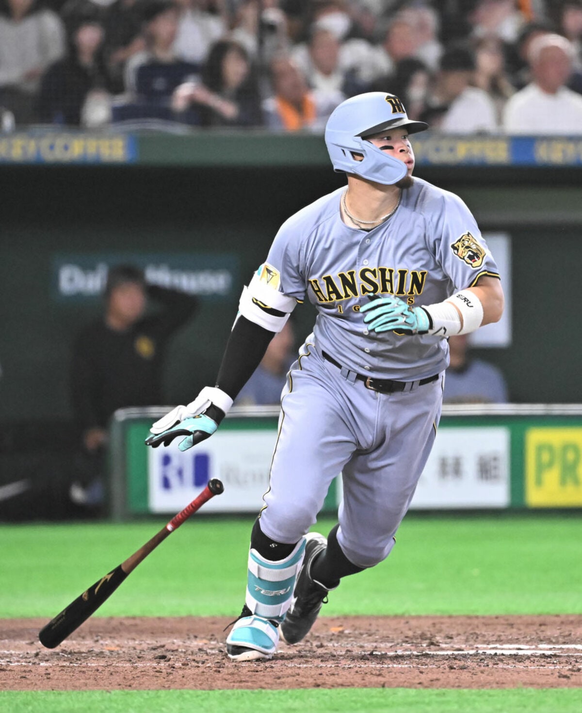 RC【佐藤輝明】開幕スタメンプロ初打席初打点（21.3.26） 阪神】佐藤輝明 待望の今季初安打、初打点！ 「とりあえず1本出たので