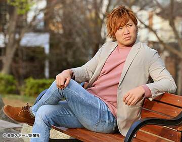  宮原はベンチに座り思案を巡らせた