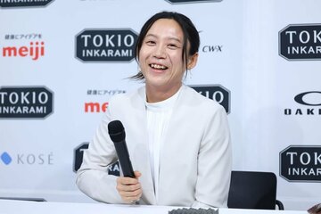 笑顔を見せながらの引退会見となった高木美帆
