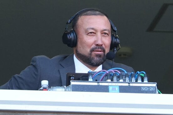 さいたまスタジアムで浦和の試合を解説した田中マルクス闘莉王氏