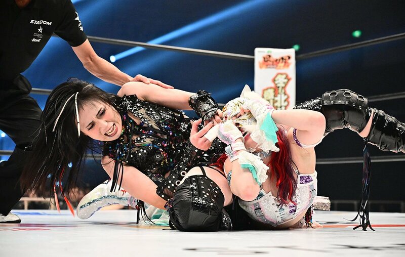 女子プロレス　スターダム　ハロウィン　写真集　上谷沙弥　スターライト・キッド 正直、H.A.T.E.の上谷沙弥ってこんな悪夢みたいな事本当にするんだ、っ