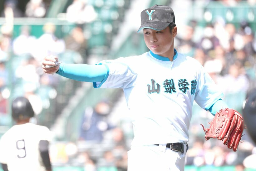 投打に大活躍した山梨学院の林