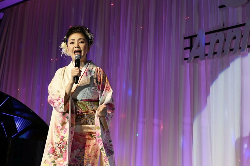 横浜でディナーショーを開催した多岐川舞子