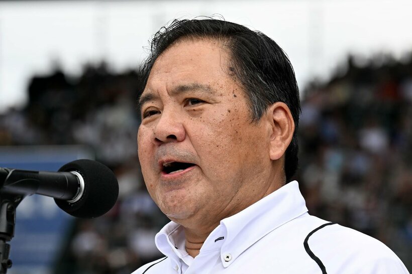日本高校野球連盟の宝馨会長