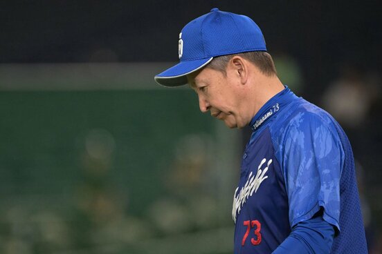 歴史的な負けの道を進む中日・立浪監督