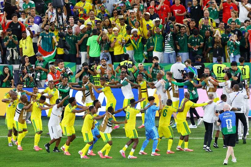 決勝トーナメント初進出の南アフリカ（ロイター）