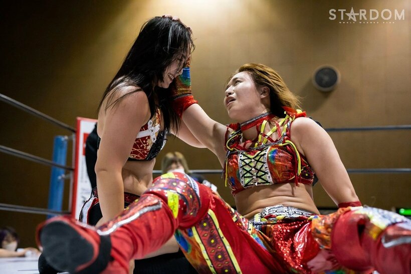 【スターダム】舞華がワールド王者・朱里を撃破「優勝したら赤いベルト、誰も文句ないよね?」 | 東スポWEB