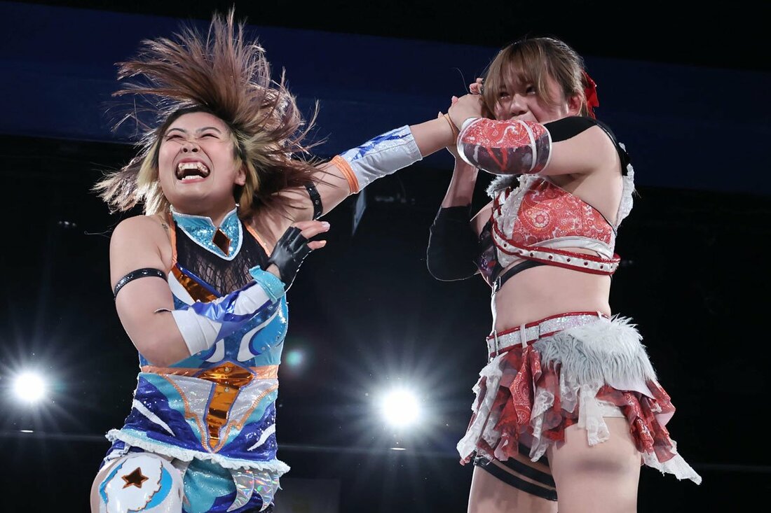 WAVEのリングで梅咲遥(右)と熱戦を繰り広げたMIRAI