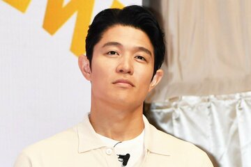 「リブート」で主役を演じる鈴木亮平