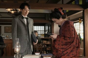 「ばけばけ」スピンオフドラマに出演する濱正悟、円井わん
