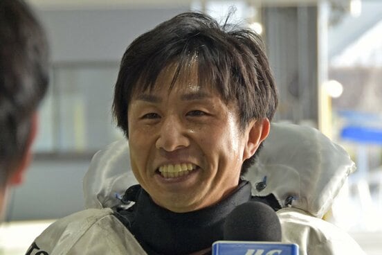 菅章哉