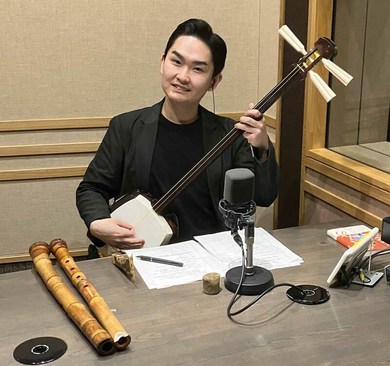 ＴＢＳグロウディアスタジオで新番組を収録する彩青