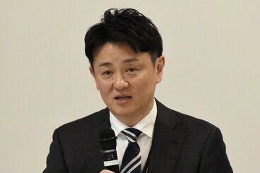倉嶋洋介氏