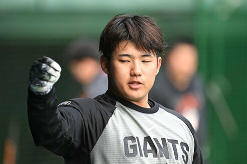 巨人】高卒2年目・石塚裕惺が休日返上で自主トレ「ダラダラするのは嫌
