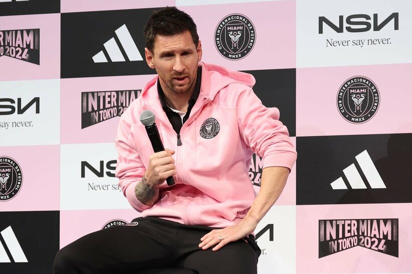 ６日の記者会見には出席したメッシ