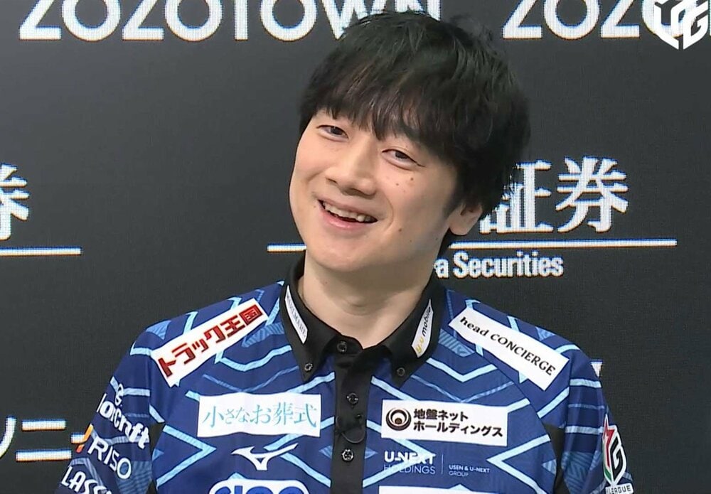 小林選手、苦笑いさせちゃってすみません