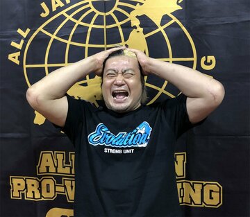  体の変調を訴えた諏訪魔