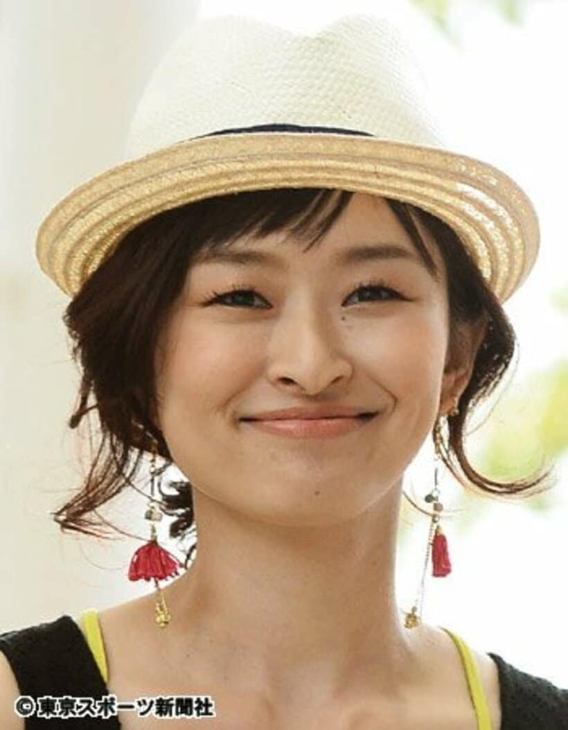 結婚を発表した島袋寛子