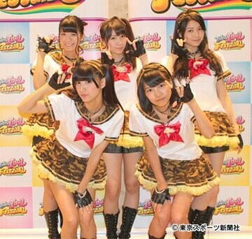 リンクスの（上段左から）さいとう光恵、大友波留、谷中唯彩（下段左から）彩川ひなの、佐藤ありさ