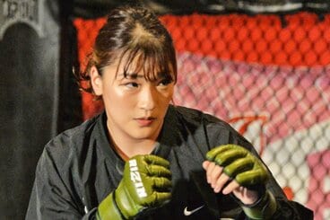 9・10大阪でのカードが決まったRENA