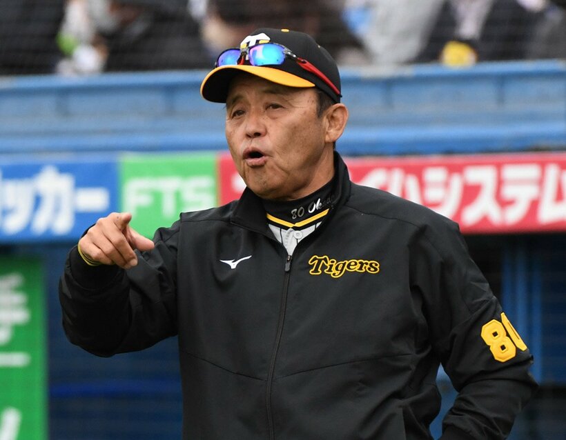 〝若いツバメ〟をほめた岡田監督