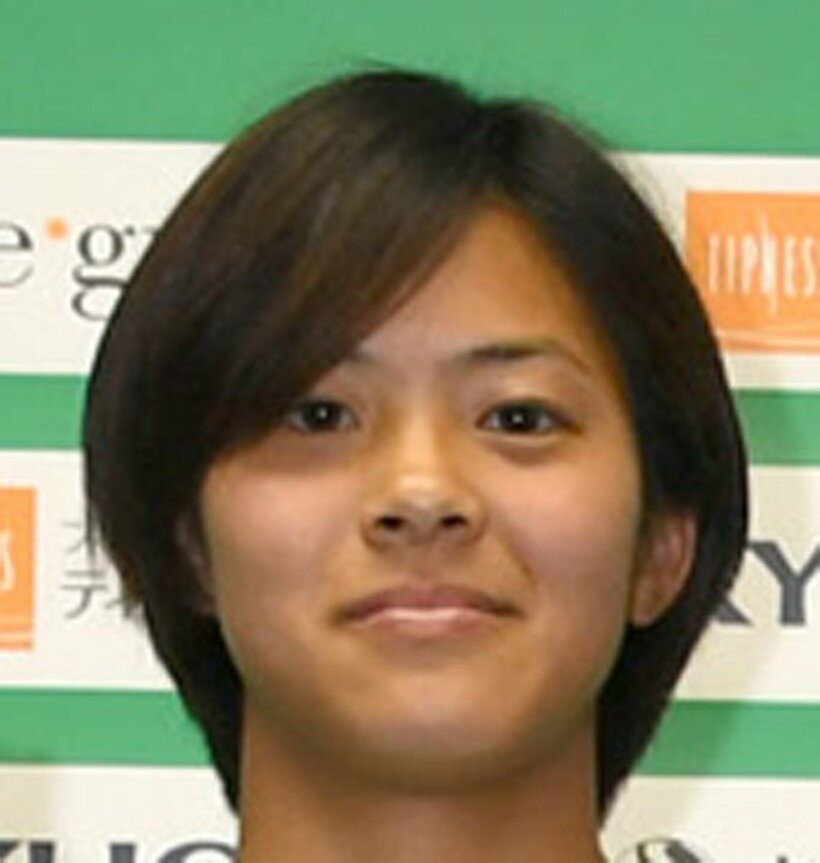  ＦＷ小林里歌子