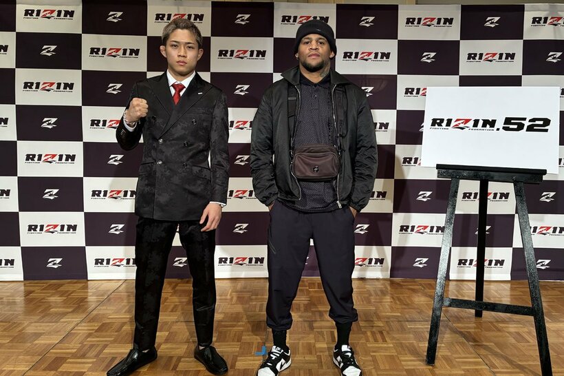 秋元強真㊧とパッチー・ミックス