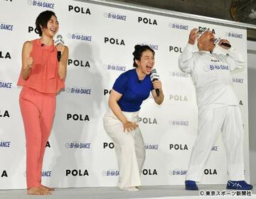  左から畠山愛理、浜口京子、アニマル浜口