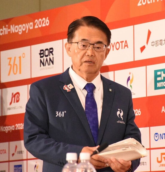 会見に出席した大村秀章知事