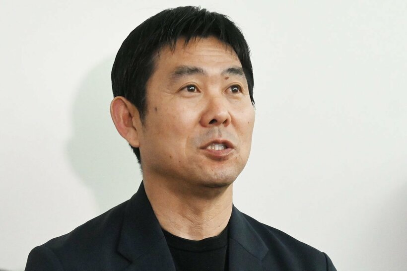 英国遠征を終え、帰国した日本代表の森保監督
