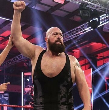  ビッグ・ショーはハンディ戦で圧勝してランディ・オートン戦へ弾みをつけた　（Ｃ）２０２０　ＷＷＥ，Ｉｎｃ．Ａｌｌ　Ｒｉｇｈｔｓ　Ｒｅｓｅｒｖｅｄ．