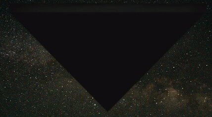 正三角形の物体をFBIがデジタルレンダリングした画像(米国防総省のホームページから)