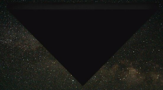 正三角形の物体をFBIがデジタルレンダリングした画像(米国防総省のホームページから)