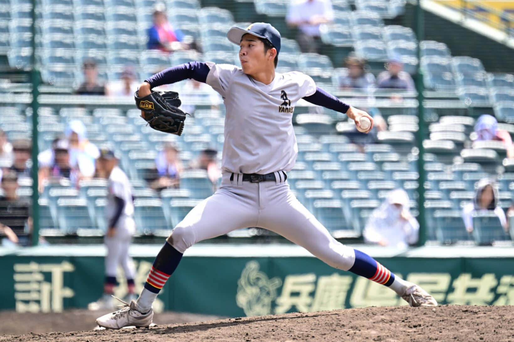 ３番手で登板した青森山田・川久保昂直